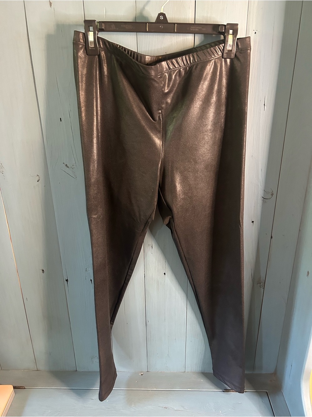 Designer Drew Shiny Faux Leather Leggings - Dark Black | Size Large Made in USA
